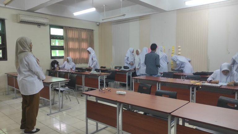 PROGRAM PENGEMBANGAN BAHASA DAN LITERASI