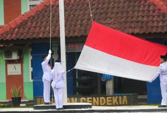 SEMANGAT BARU DI MAN IC SERPONG: ANGKATAN X SIAP UKIR PRESTASI!