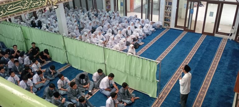 PEMBINAAN KEASRAMAAN DI SENIN PAGI