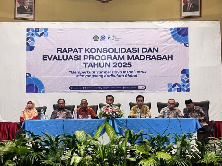 MAN IC Serpong Gelar Rapat Konsolidasi dan Evaluasi Program Madrasah di Jakarta