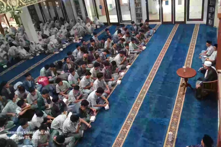 KAJIAN MEMPERINGATI HARI GURU DI INSAN CENDEKIA